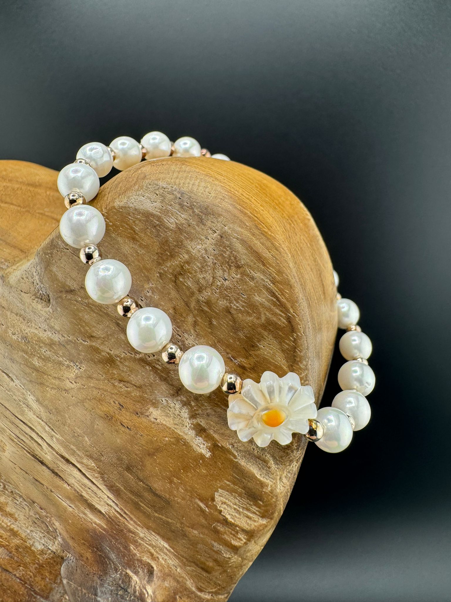Perlenarmband  mit Blüte